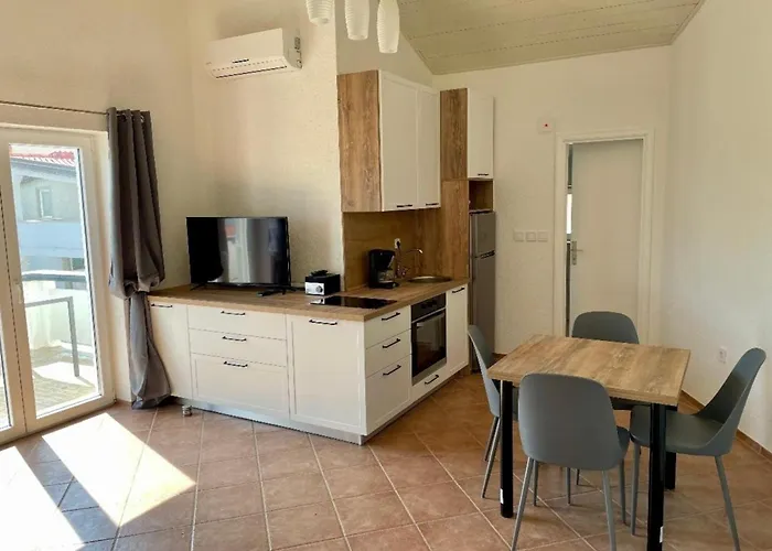 Apartment Josip *